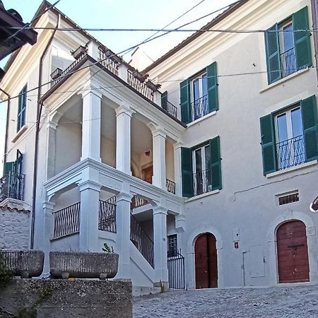 B&B Il Cardinale Рока ди Медзо Екстериор снимка