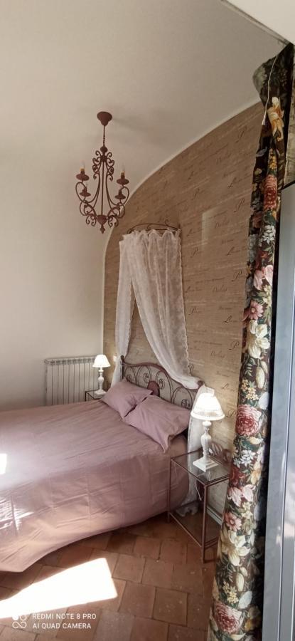 B&B Il Cardinale Рока ди Медзо Екстериор снимка
