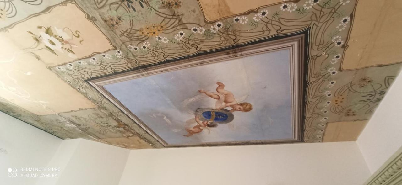 B&B Il Cardinale Рока ди Медзо Екстериор снимка
